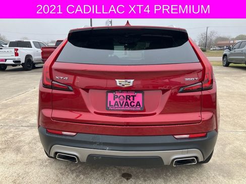 Used 2021 Cadillac XT4 Premium Luxury image 6