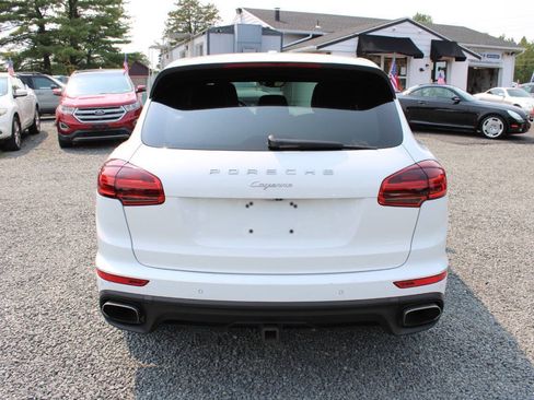 Used 2018 Porsche Cayenne Platinum Edition AWD/4WD image 8