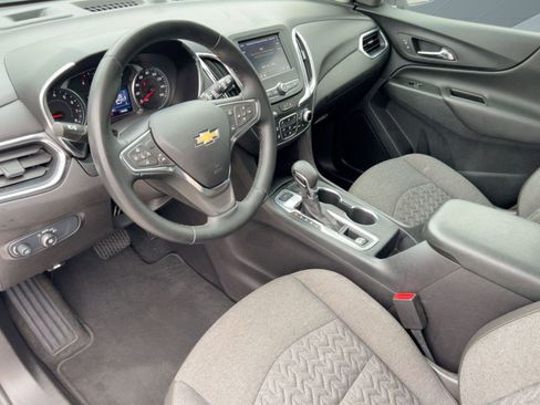 Used 2024 Chevrolet Equinox LT image 4
