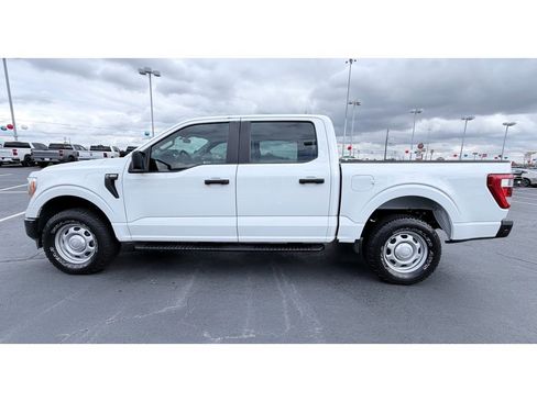 Used 2021 Ford F150 XL w/ Trailer Tow Package image 5