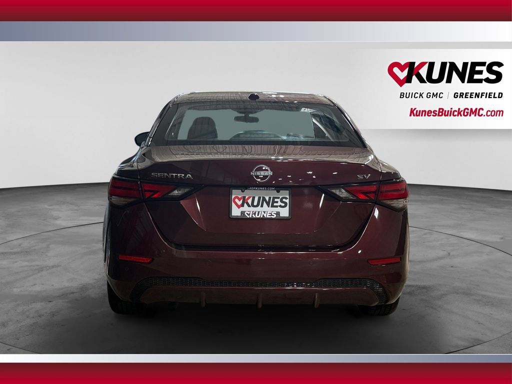 Used 2024 Nissan Sentra SV FWD image 5