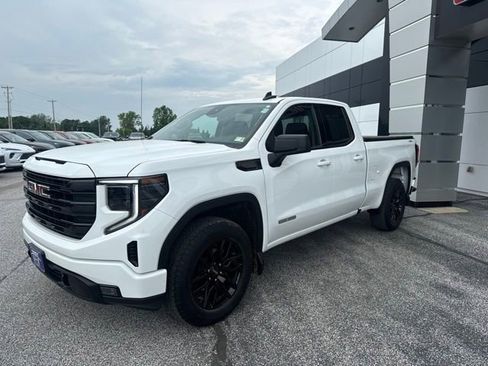 Used 2023 GMC Sierra 1500 Elevation w/ LPO, GMC Protection Package AWD/4WD image 3
