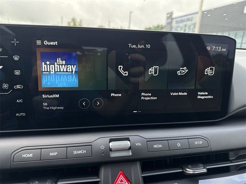 New 2025 Kia K4 EX image 12