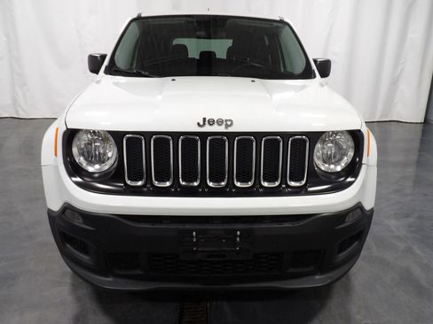 Used 2017 Jeep Renegade Sport w/ Power & Air Group image 3