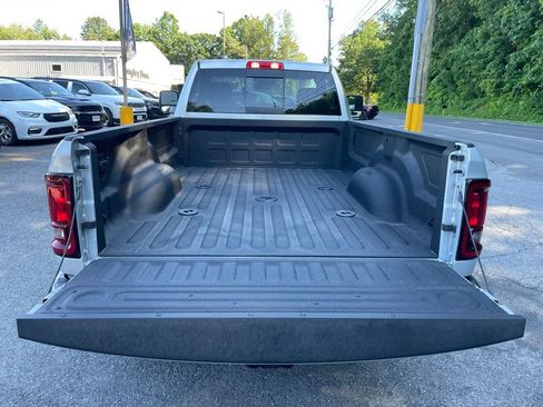 New 2026 RAM 3500 Tradesman AWD/4WD image 9