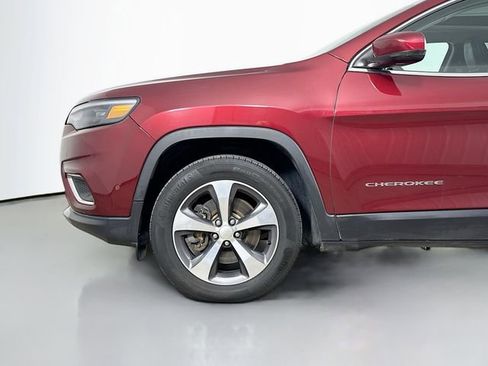 Used 2019 Jeep Cherokee Limited w/ Luxury Group image 31