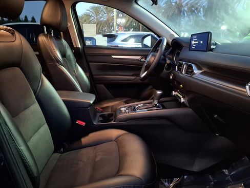 Used 2023 MAZDA CX-5 AWD 2.5 S w/ Select Package image 10