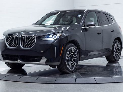 Certified 2025 BMW X3 xDrive30i AWD/4WD image 6