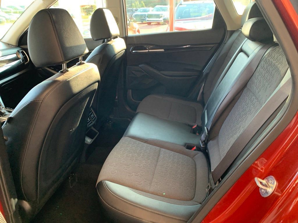 Used 2024 Kia Seltos S AWD/4WD image 11