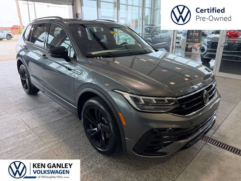 Certified 2024 Volkswagen Tiguan SE R-Line AWD/4WD image 3