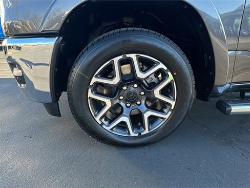 New 2025 RAM 1500 Laramie image 10