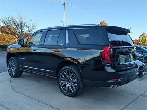 Used 2026 GMC Yukon Denali Ultimate w/ LPO, Floor Liner Package image 7