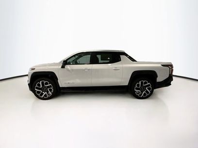 New 2025 Chevrolet Silverado EV RST
