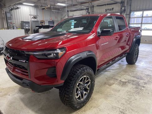 New 2026 Chevrolet Colorado ZR2 w/ Technology Package image 6