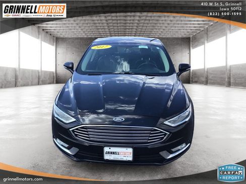Used 2017 Ford Fusion Titanium FWD image 2