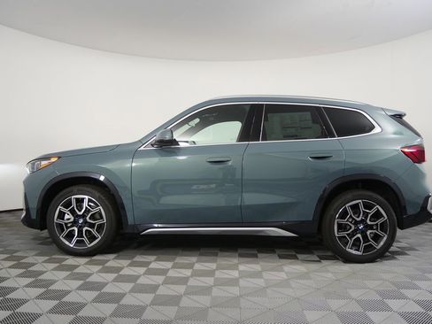 Used 2026 BMW X1 xDrive28i w/ Technology Package image 6