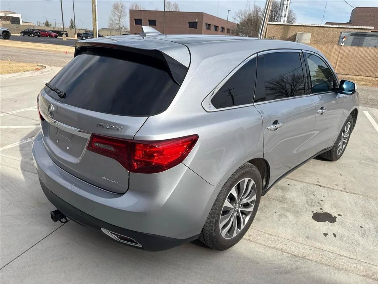 Used 2016 Acura MDX w/ Technology Package AWD/4WD image 11