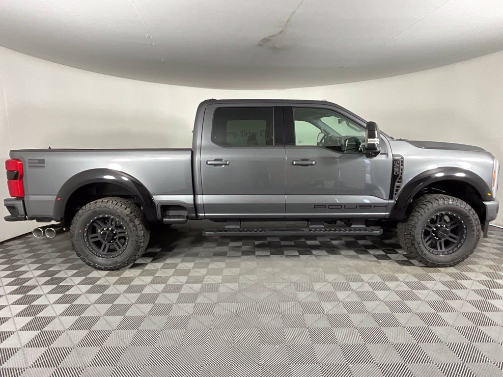 New 2026 Ford F250 Lariat w/ Black Appearance Package AWD/4WD image 2