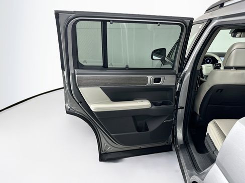 Used 2024 Hyundai Santa Fe Limited image 28