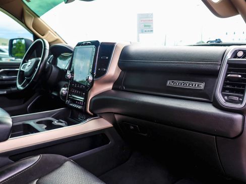 Used 2021 RAM 1500 Laramie w/ Laramie Southwest Edition RWD image 12