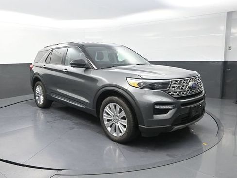 Used 2023 Ford Explorer Limited w/ Hybrid Equipment Group 310A AWD/4WD image 10