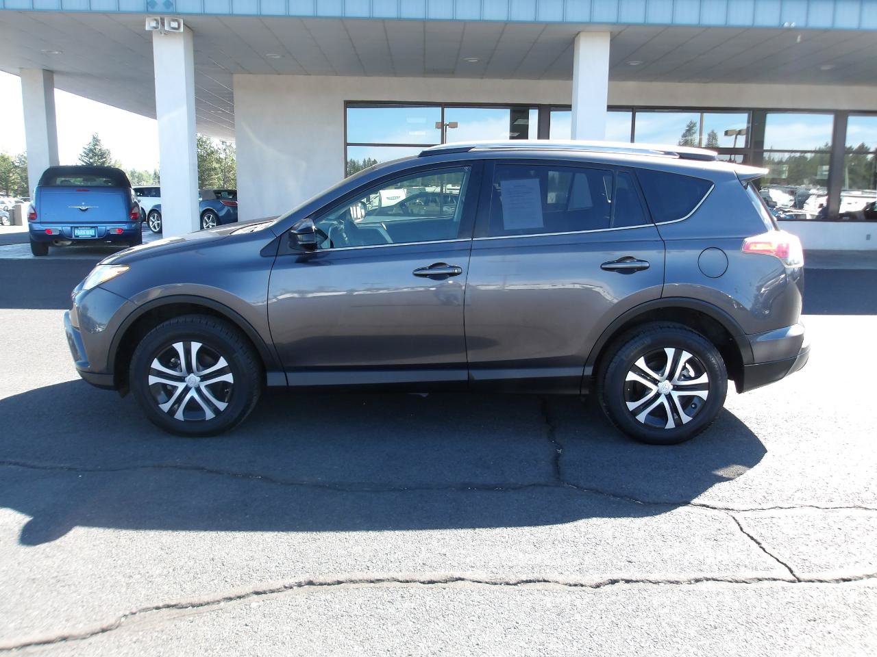 Used 2018 Toyota RAV4 LE w/ All Weather Liner Package AWD/4WD image 2