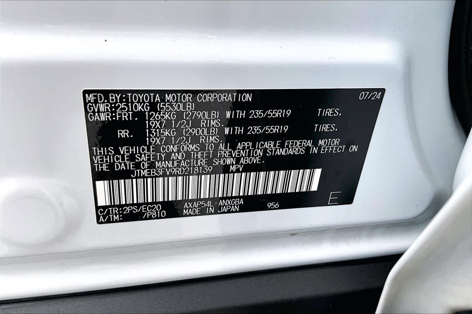 Used 2024 Toyota RAV4 XSE w/ Weather Package AWD/4WD image 36