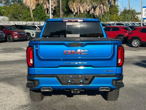 Used 2023 GMC Sierra 1500 AT4 w/ AT4 Premium Package AWD/4WD image 6