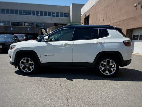 Used 2019 Jeep Compass Limited AWD/4WD image 14