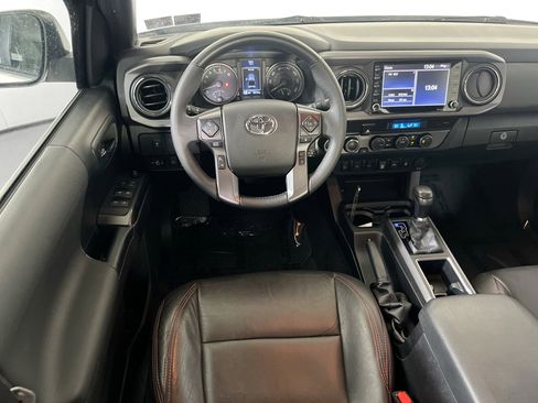 Used 2021 Toyota Tacoma TRD Sport image 20