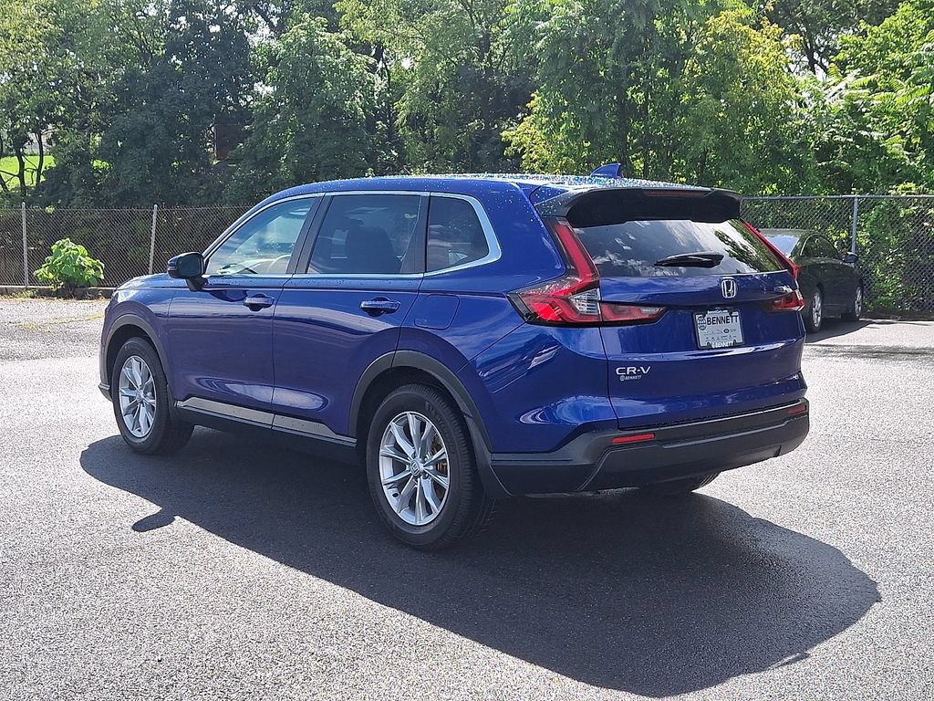 Used 2025 Honda CR-V EX image 4