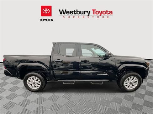Certified 2025 Toyota Tacoma SR5 w/ SR5 Upgrade Package image 6