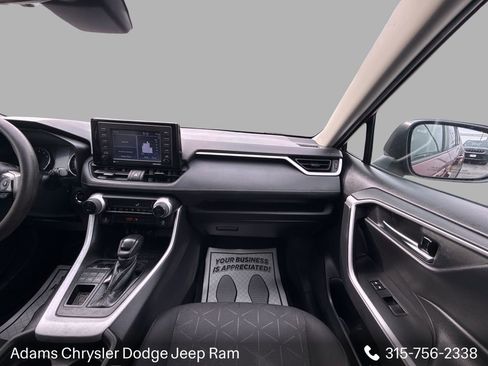 Used 2021 Toyota RAV4 XLE image 14