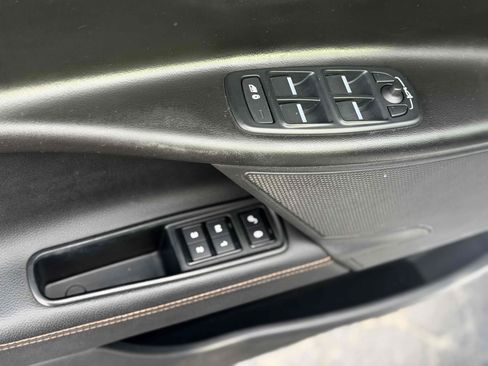 Used 2017 Jaguar XE Prestige RWD image 14