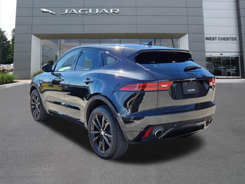 Certified 2024 Jaguar E-PACE R-Dynamic SE image 3