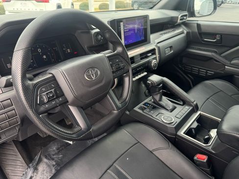 Used 2025 Toyota Tacoma SR5 image 14