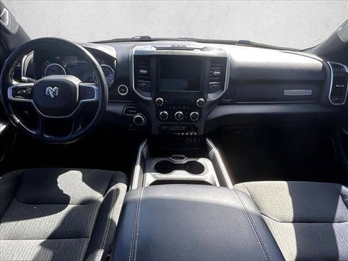 Used 2021 RAM 1500 Big Horn RWD image 16