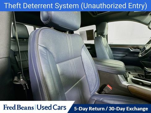 Used 2025 Chevrolet Silverado 1500 High Country image 32