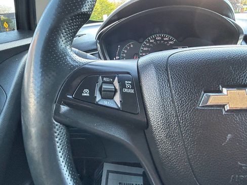 Used 2020 Chevrolet Trax LS w/ Tint and Cruise Package FWD image 19