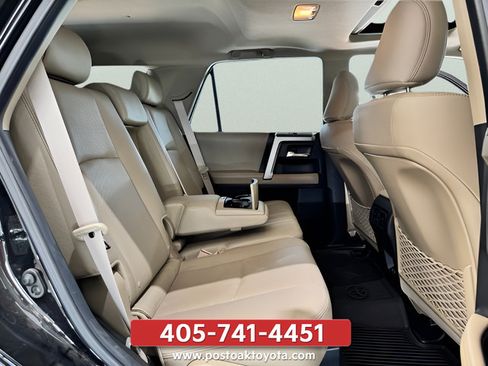 Used 2024 Toyota 4Runner Limited AWD/4WD image 28