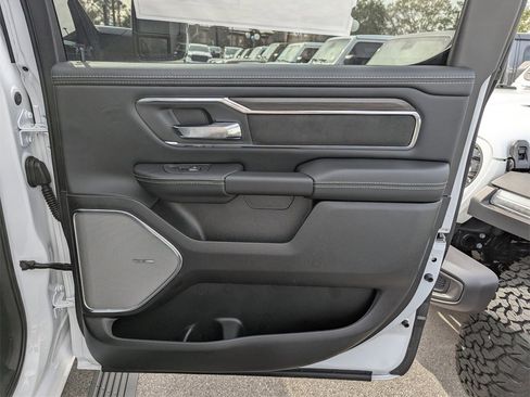New 2026 RAM 1500 Laramie image 32