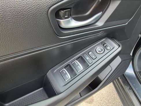 Used 2025 Honda Accord LX image 13