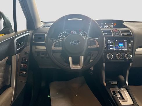 Used 2017 Subaru Forester 2.5i Premium AWD/4WD image 23