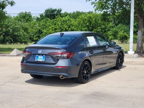 Used 2025 Honda Civic Sport image 5