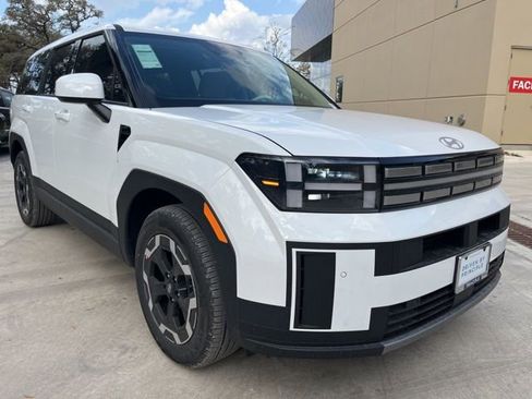 New 2026 Hyundai Santa Fe SE image 6