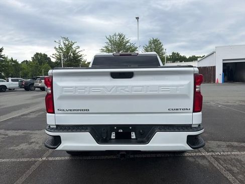 Used 2021 Chevrolet Silverado 1500 Custom RWD image 4