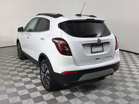 Used 2021 Buick Encore Preferred AWD/4WD image 7