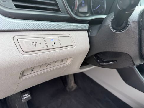 Used 2018 Hyundai Sonata SE image 8