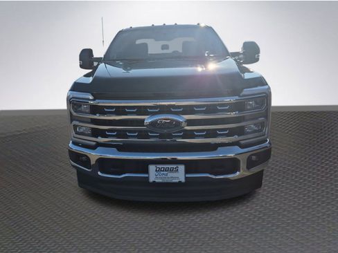 New 2026 Ford F250 Lariat image 3