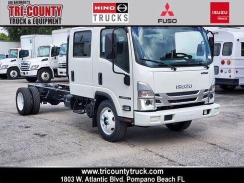 New 2026 Isuzu NPR image 1